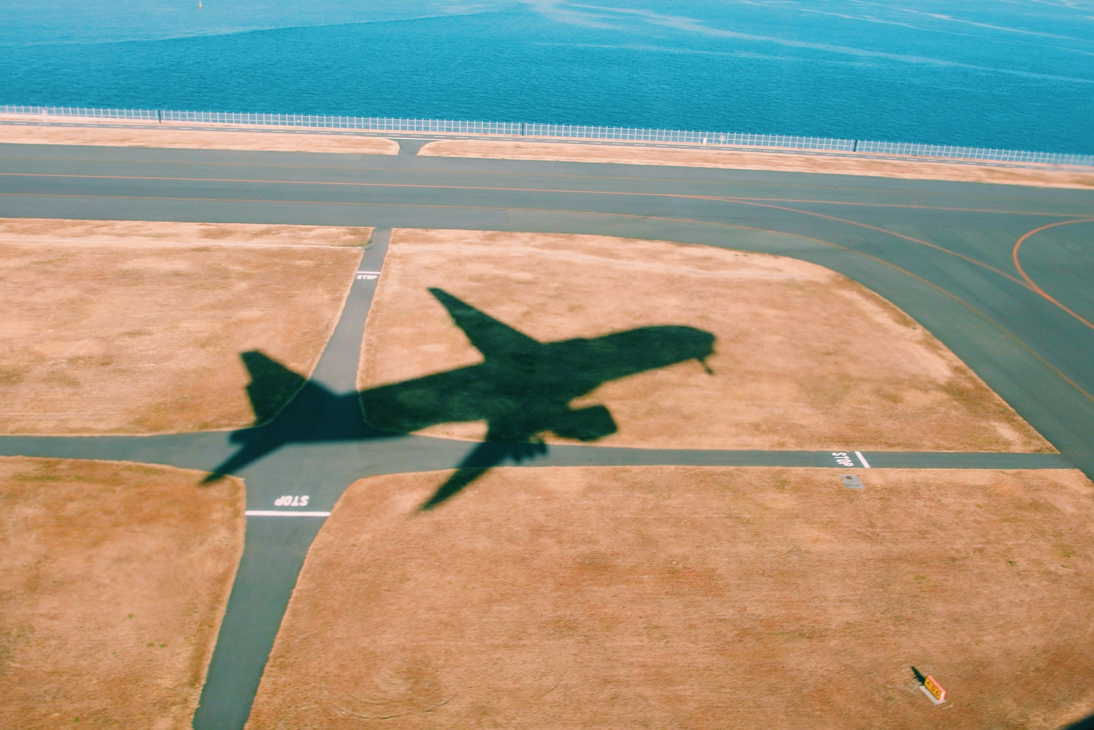 The Private Investor Principle in Air Transport - Part I -