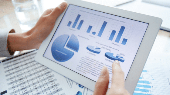 tablet with chart tabelle