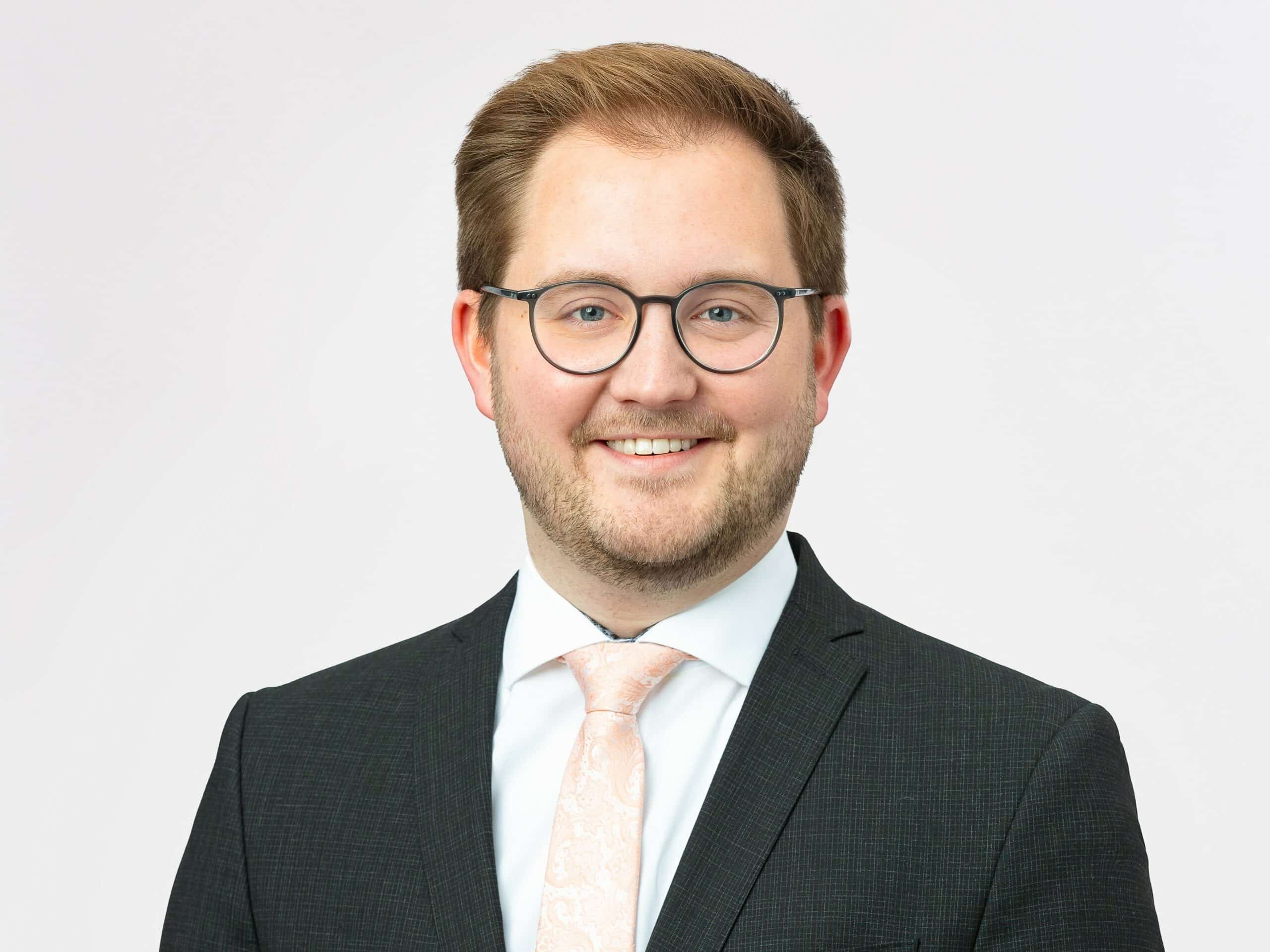 Alexander Kramer - Portraitbild DStGB scaled