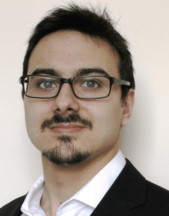 Dr. Raúl González Muñoz - pic badge