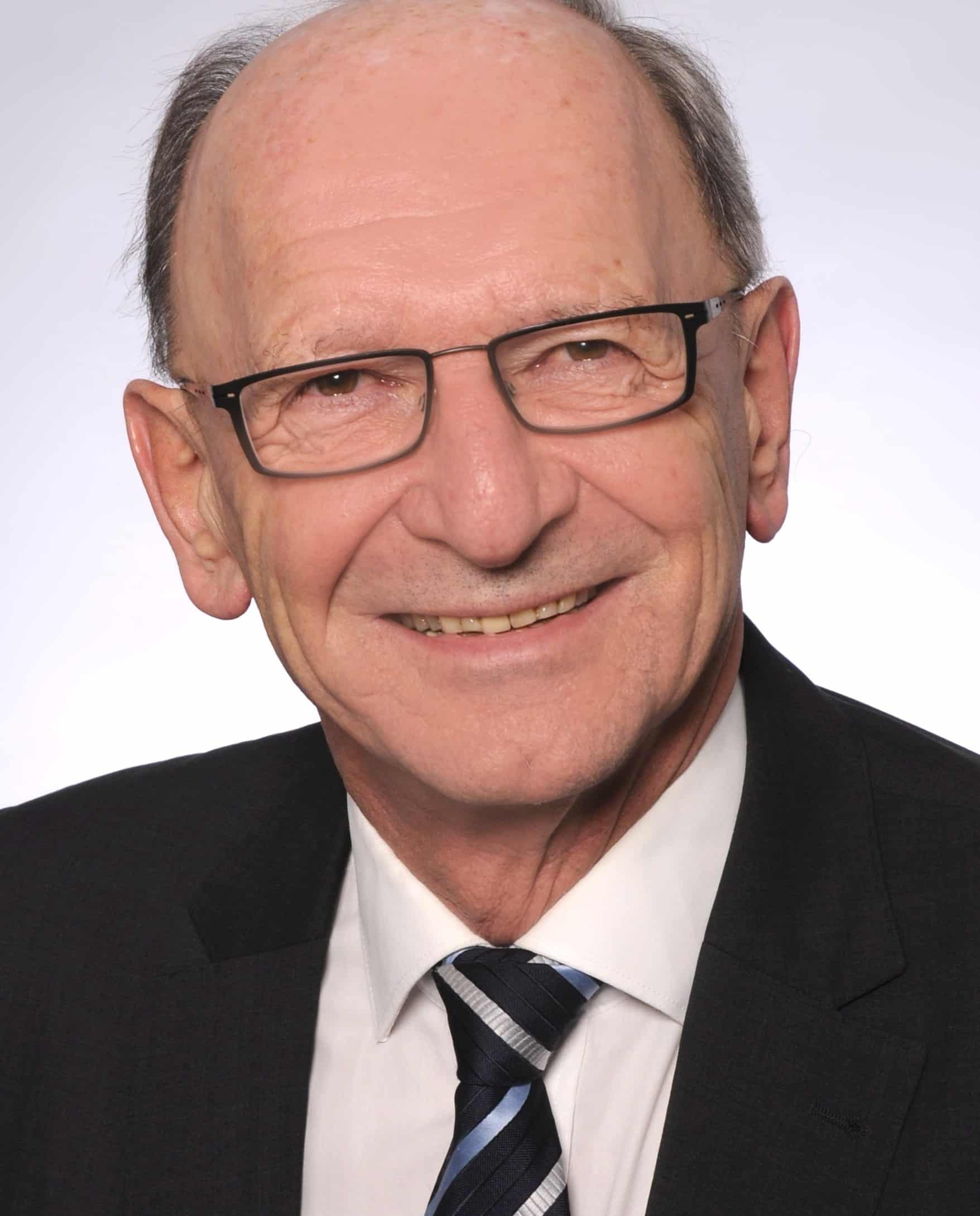 Prof. Dr. Gottfried Jung - Prof. Dr. Gottfried Jung